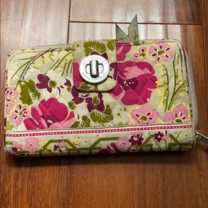 Vera Bradley Wallet/Clutch